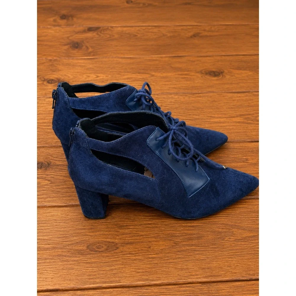 Comfortview Fatima Navy Blue Lace Up Cut Out Pointed Toe Block Heel Shootie 9.5M